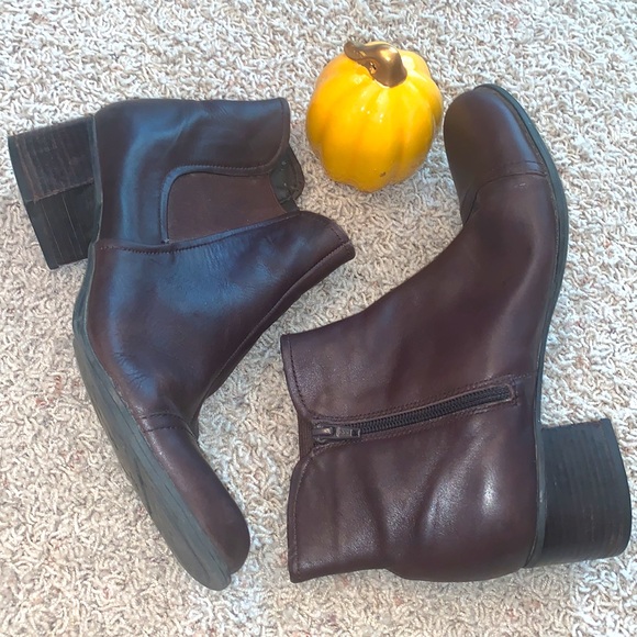 Naturalizer Shoes - NATURALIZER Leather 🥾Ankle BOOTIES N5 Comfort Brown Size 9M
